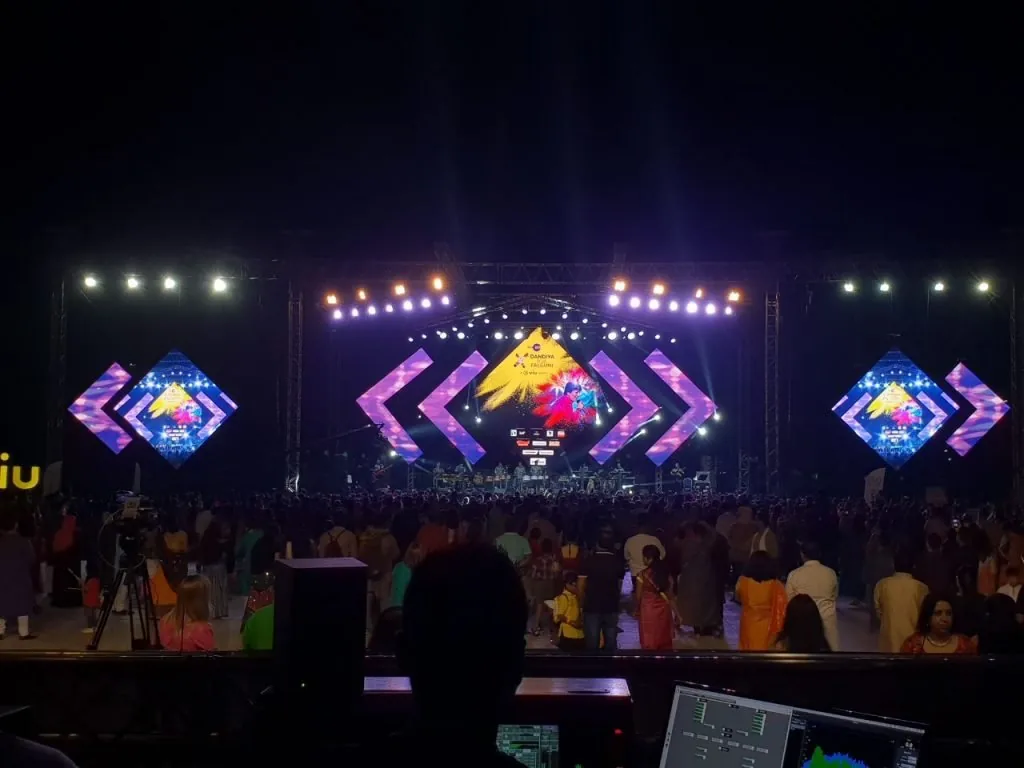 LED stage visuals during the Sanam Dubai production — view 2