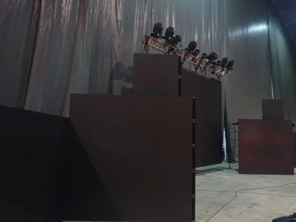 Display and playback setup for the Ford project in Mexico City — view 3