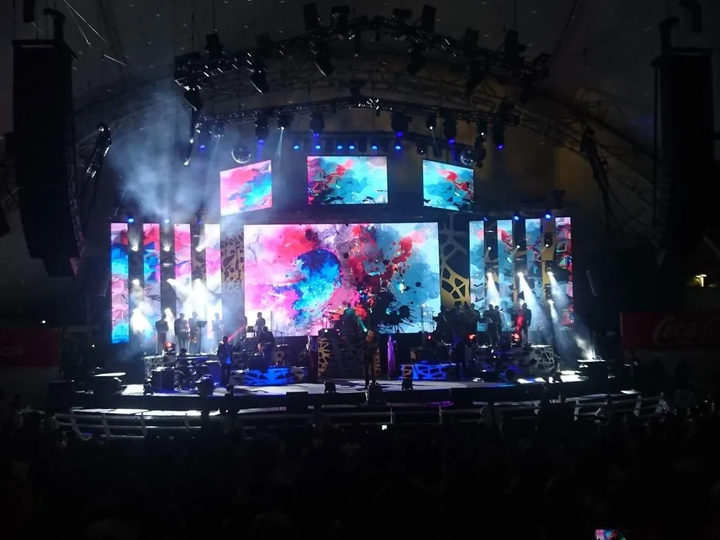 LED screen visuals during a Pepe Aguilar concert in Querétaro — view 4