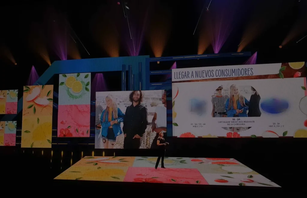 Virtual stage, chroma-key setup and real-time visual environment for the corporate convention — view 5