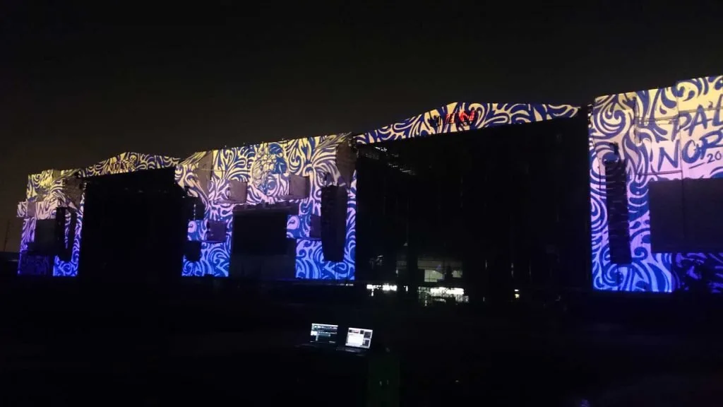 Festival stage, projection surfaces and live visuals at Pal Norte 2015 — view 6