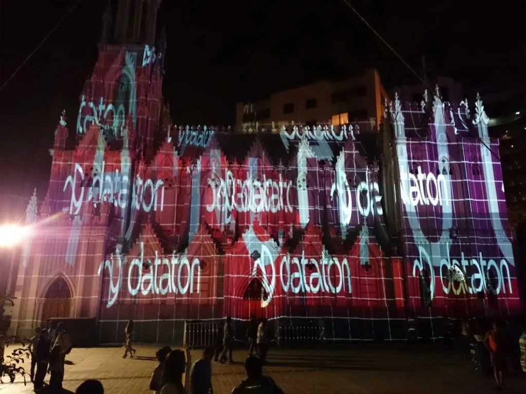 Architectural projection mapping on La Ermita church in Cali — view 6