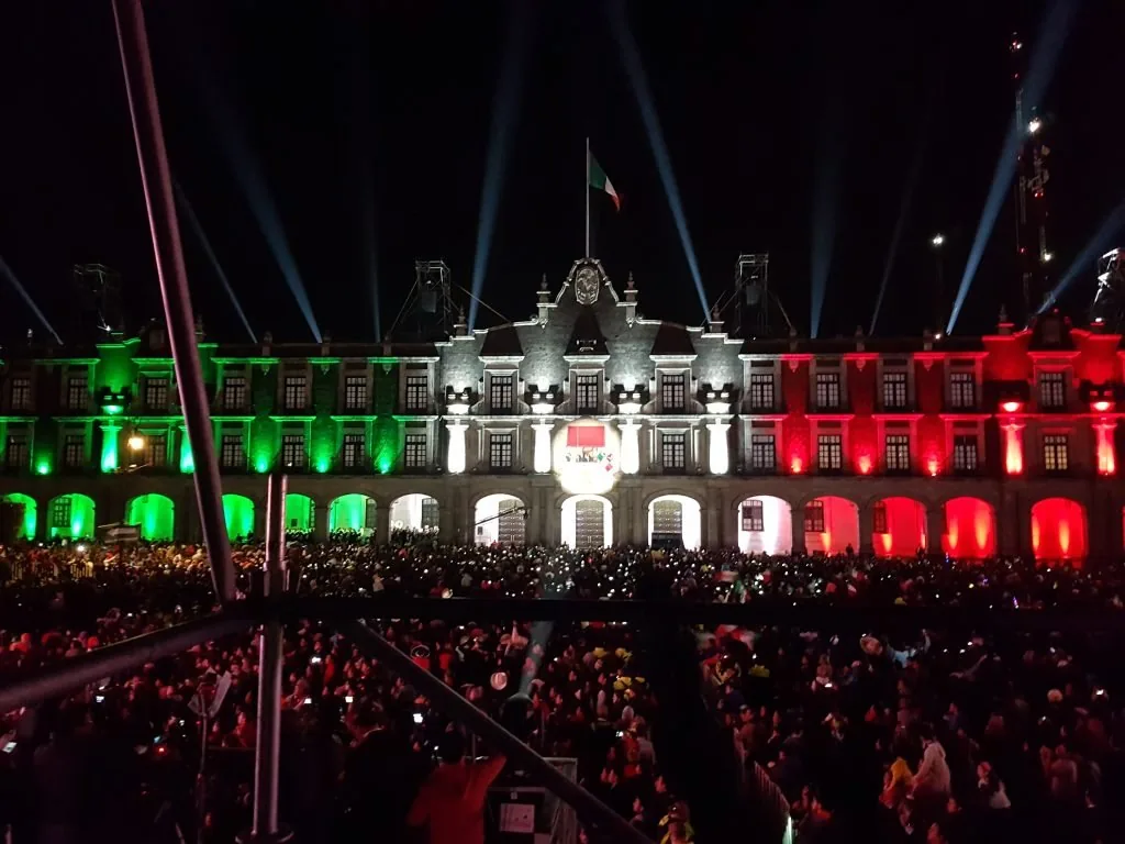 Architectural projection mapping on Toluca Government Palace — view 8