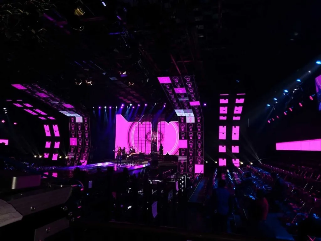 LED presentation stage for Nuestra Belleza México — view 9