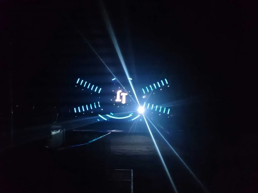 Festival screens and VJ visuals at EDC México 2016 — view 11