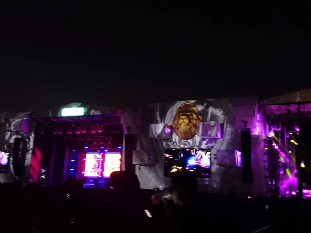 Festival stage, projection surfaces and live visuals at Pal Norte 2015 — view 17