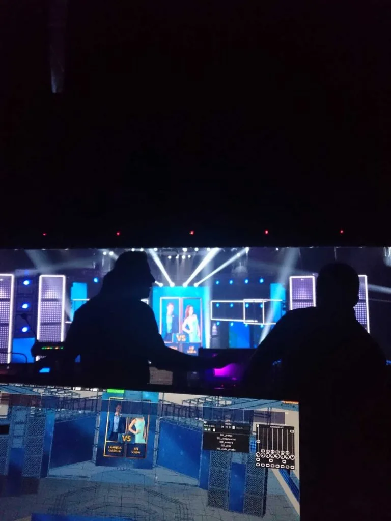 LED television set and playback environment for Sí Se Puede — view 17